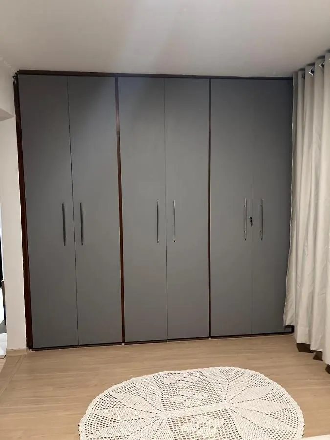 Apartamento Para Pessoas De Familia Ou A Negocio, Ap Lindo Aconchegante No Bras Proximo Igreja Mundial,Mercado Municipal, 25 De Marco, Templo Salomao, Metro Dom Pedro Ll, Bancos, Mercado E Etc São Paulo 0*,