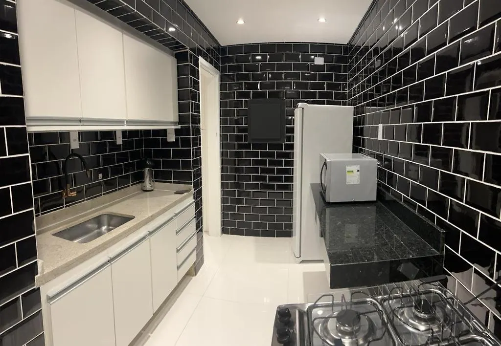 Apartamento Para Pessoas De Familia Ou A Negocio, Ap Lindo Aconchegante No Bras Proximo Igreja Mundial,Mercado Municipal, 25 De Marco, Templo Salomao, Metro Dom Pedro Ll, Bancos, Mercado E Etc São Paulo Brazylia